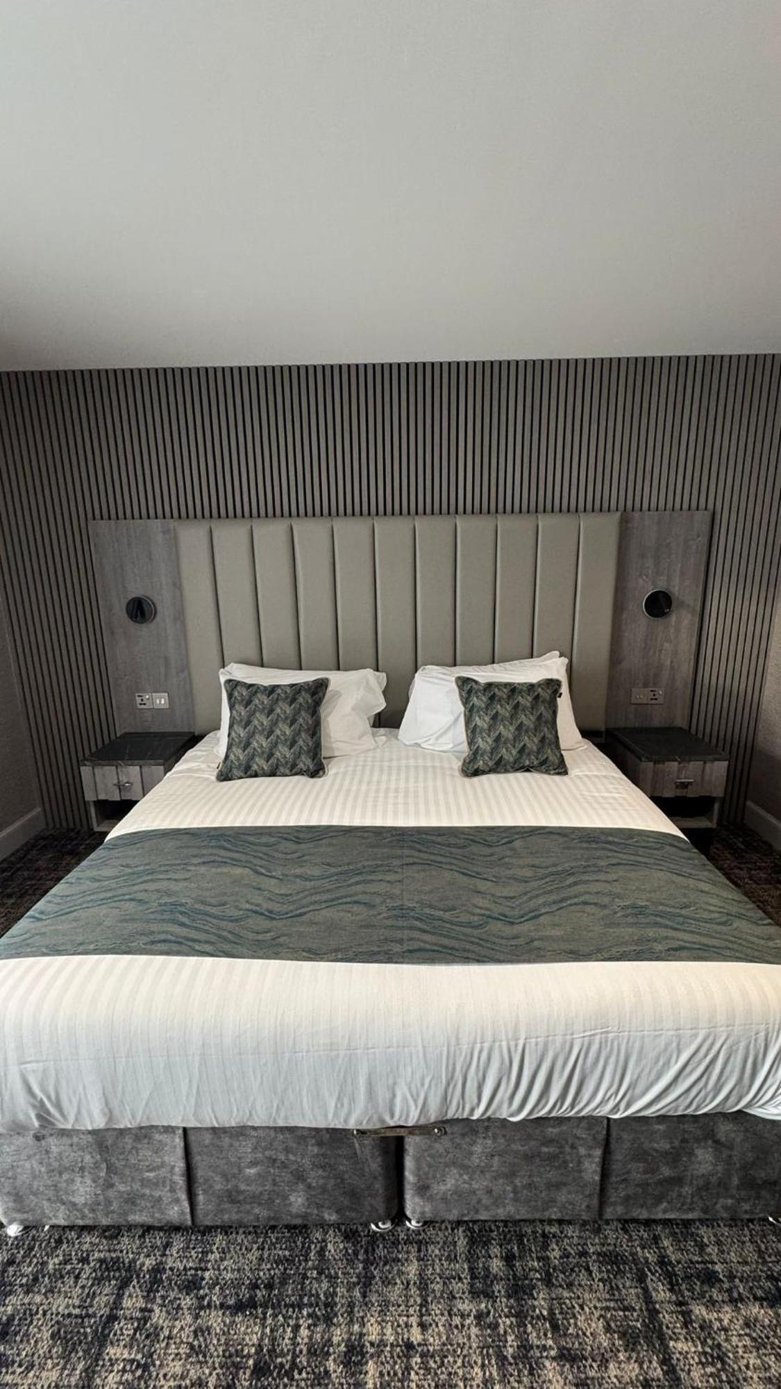 The Knowes Hotel & Restaurant Macduff Rum bild