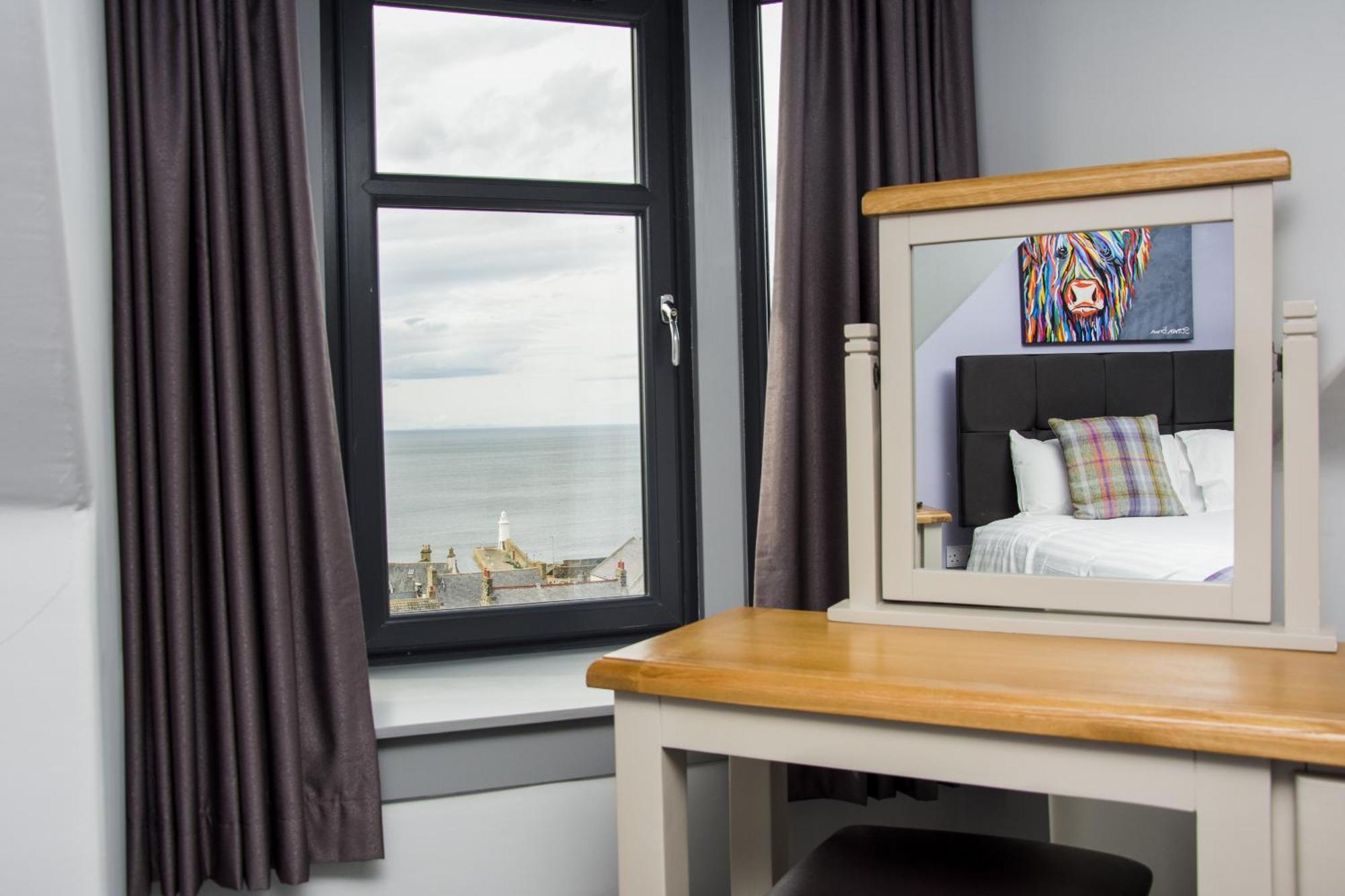 The Knowes Hotel & Restaurant Macduff Rum bild